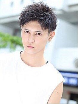ブルーム(Bloom)の写真/【駅近×20時まで営業で仕事終わりにも◎】日々活躍する男性は第一印象が大事！清潔感あふれるスタイルに♪