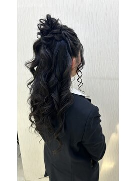 ベルグロー(BELLEGROW) ハーフアップ/お呼ばれヘア/お団子ヘア