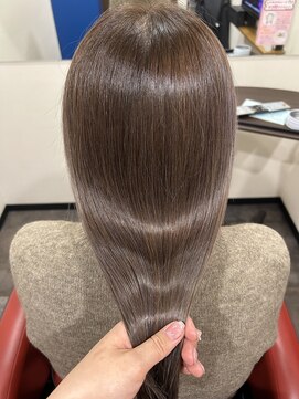 ベルポ(Bellpo) 白髪ぼかしのハイライトグレージュカラー 浦和/個室/髪質改善