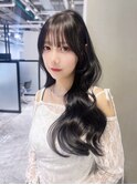 韓国ヘアロンググレージュ顔周りレイヤーおくれ毛_F20787