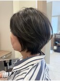 女性目線のくびれショート