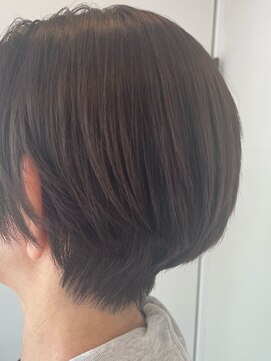 ヘアールーム(Hair Room) ＼くびれショート／