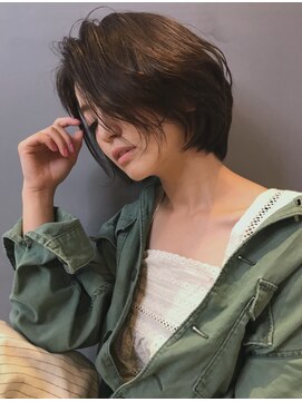 パルフェ(parfait) ひし形前下がりシルエット小顔ボブ 【parfait青葉台】