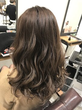 ラ ブーケ 御器所店(La Bouquet) エアリーベージュ