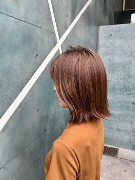 ペルスネージュ(Perce Neige) 切りぱなし外はねボブ