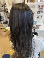 ヘアー バイ ミーズ(hair by Mii’s) ランダム/ハイライトローライト/ブルーシルバー