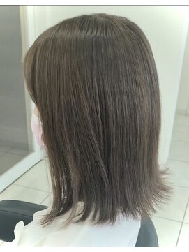 ラウラ 北千住店(Laura) ピスタチオベージュ[ラウラ/北千住]