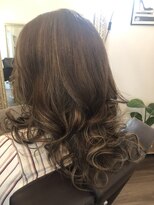 シェアトラスト(share trust)&nbsp;巻き髪ロング