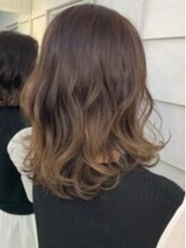 ヒート バイ アンカットラウンジ 渋谷(HEAT by UNCUT&LOUNGE) ○ダブルカラー/インナーカラー/ケアブリーチ/ハイライト[渋谷