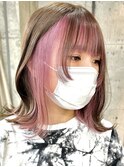 くびれボブ×ぱっつん前髪×フェイスフレーミングピンク