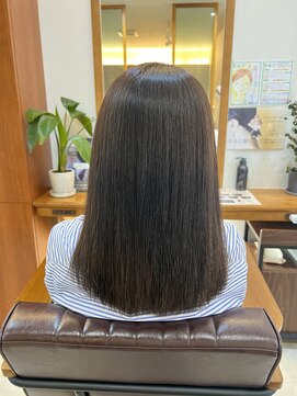 ビューティーサロンジェイ(Beauty Salon J) 自然な縮毛矯正に仕上げます。安城の美容室。美髪矯正・髪質改善