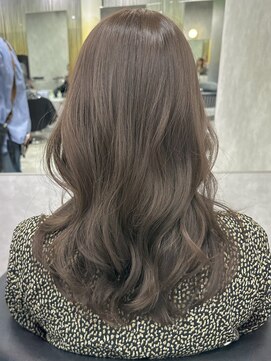 シティ(CITY) ラベンダーグレージュ×レイヤーカット×髪質改善　【CHICA】