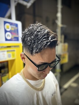 ヒロギンザ 大阪本店(HIRO GINZA) 7.3スキンフェード（スパイラルパーマ）