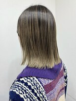 ランプ(Lamp) くびレイヤーグレーベージュニュアンスカラー白髪染め白髪ぼかし