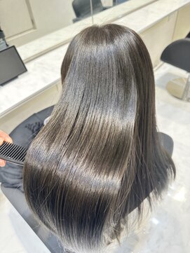 LAPISUTA 門前仲町 ヘアエステプレミアム【髪質改善美容院LAPISUTA門前仲町】