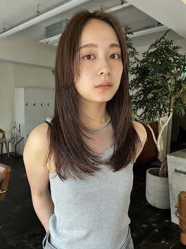 ガーランドギンザ(Garland Ginza) レイヤーカットセミディベージュカラー