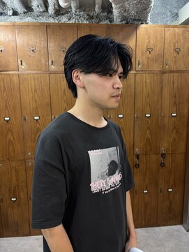 レーヴス(REVES) 毛流れセンターパート