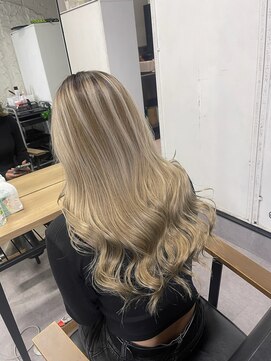 スワイ(SWAY) ブリーチ/髪質改善/ボブウルフ/エクステ/ダブルカラー