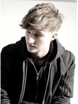 ジジバイワースホワイル(jiji by WORTH WHILE)&nbsp;リバースセンターパート刈り上げセンターパートサーフカール