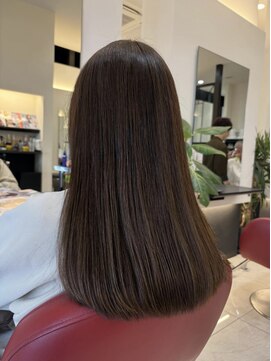 ワーズ インターナショナル(Words international) 人気のベージュカラー　[muro]