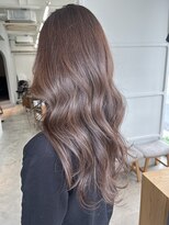アメ(ame)&nbsp;ブリーチなし柔らか艶グレージュ×ロングスタイル
