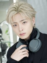 エイド 本店(aid)&nbsp;ハイトーンミルクティーベージュショートフェザーコンマバング