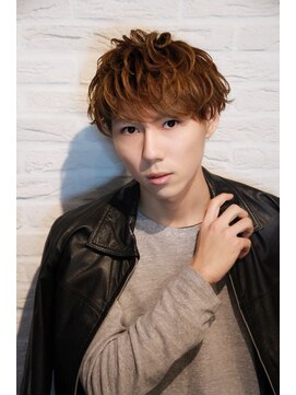 ヘアスペース リズム グリーン(Hair space Rizm green) 束感ショートマッシュ