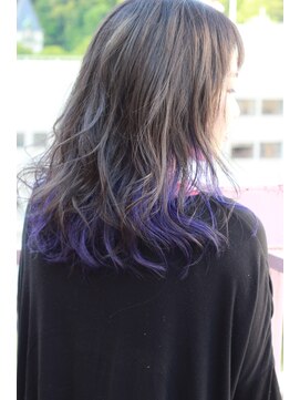 ビアージュ(Viage) 【ビビットなカラーも楽しめる】インナーパープルカラー