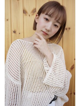 ブゾン(buZon) 【buZonブゾン】ぱっつんラインワイドシースルーミニボブ