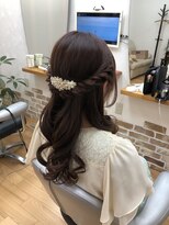 エイチワイヘアーデザイン(HY hair design)&nbsp;ハーフアップアレンジ