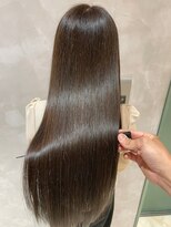 レジナヴィータ 栄(Reginavita)&nbsp;髪質改善美髪矯正+TR＋カット＠石木　#縮毛矯正#酸性ストレート