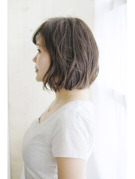 シュシュット(chouchoute) 韓国ボブレイヤーロンググレーベージュ黒髪質改善前髪パーマ/038