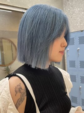 サンク 原宿 表参道(cinq) ミルクティーベージュハイトーンケアブリーチカラーダブルカラー