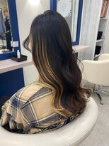 ミツボシ 本八幡(MITSUBOSHI)&nbsp;ワンレン/ネビージュ/小顔/黒髪/こなれストレート[本八幡]