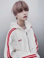 アクシー ヘアーアンドメイク(AXY HAIR&MAKE)&nbsp;ブロンドシースルーマッシュ金髪マッシュホワイトベージュ新宿