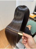 柔らかく艶やかなストレート×髪質改善