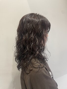 ウクラ バイ レシッド 池袋(uchla by rcid) カジュアルヘア☆リッジしっかりめのウェーブパーマ☆