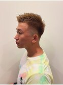 エッジの効いたスクエアベリーショート