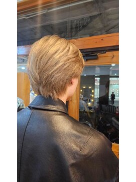 ノノ(nono) 「いやらしくない金髪color」