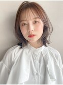 美髪ミニウルフホワイトグレージュイヤリングカラー外ハネボブa