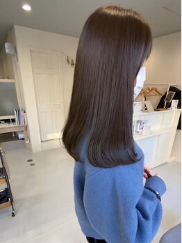 ジジ(jiji)の写真/【仙台で希少なトリートメント取扱い店☆】髪の深部まで潤いを補給し、艶のある憧れ美髪へ…＊