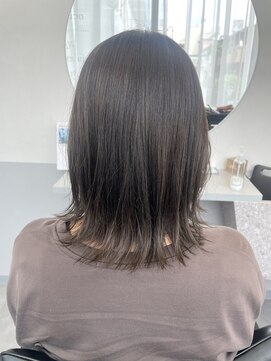 トッカ 茨木(tocca) 透明感グレージュ