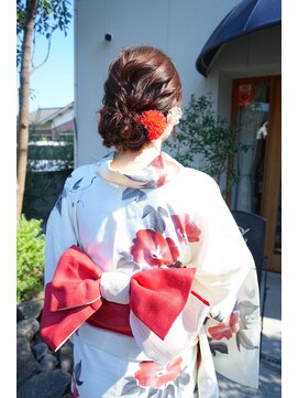 チェロ(CHERO) ★ヘアアレンジ&浴衣の着付け＃アレンジ＃着付け＃浴衣＃メイク