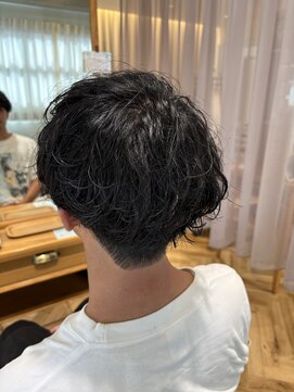 リベラル(liberal) 波巻きウェーブパーマ