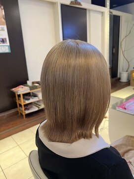 ゴッド ヘアーアンドメイク 高崎西口店(GOD Hair & Make) グレージュ