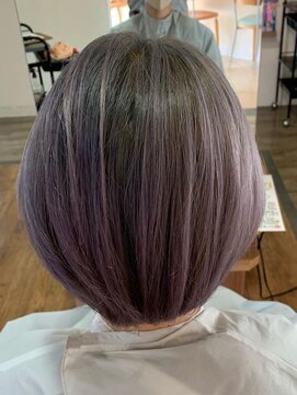 20代30代大人可愛いエアリーボブラベンダーベージュ透明感