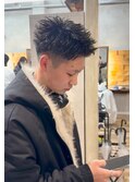 黒髪スパイキーショート