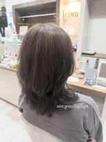 ジャストビューティサンク 上大岡(Just Beauty CiNQ)&nbsp;白髪ぼかしハイライト×ミントベージュで叶える大人透明感カラー
