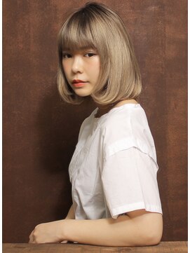 シアンデルカ(CYANDELUCCA) 外国人風ハイトーンボブ