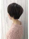 可愛い小顔ナチュラルショートボブ 丸顔